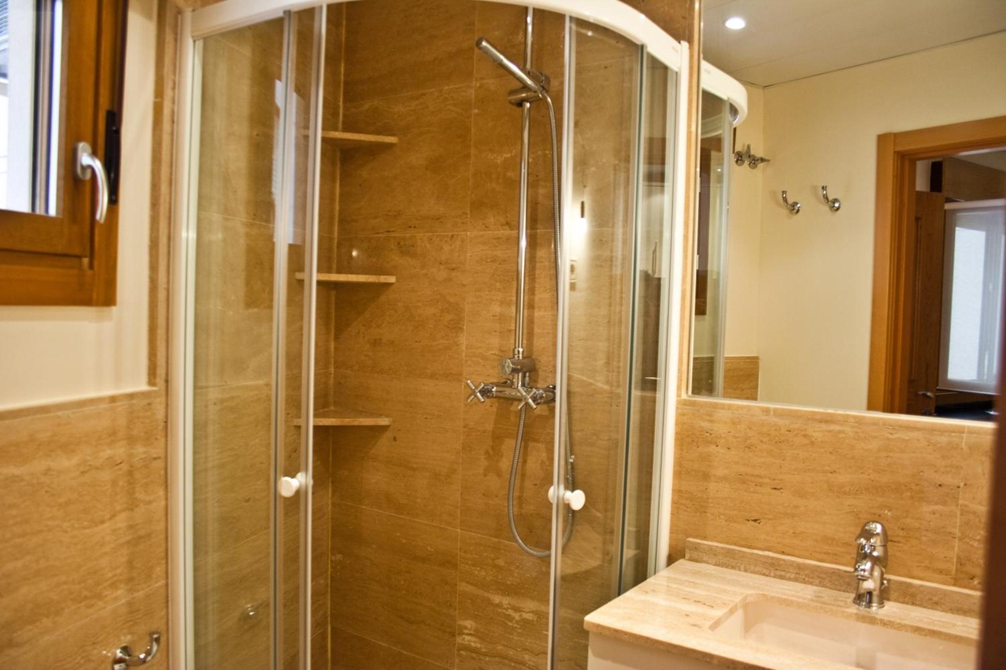 Apartment In Chamberi Madrid Eksteriør bilde