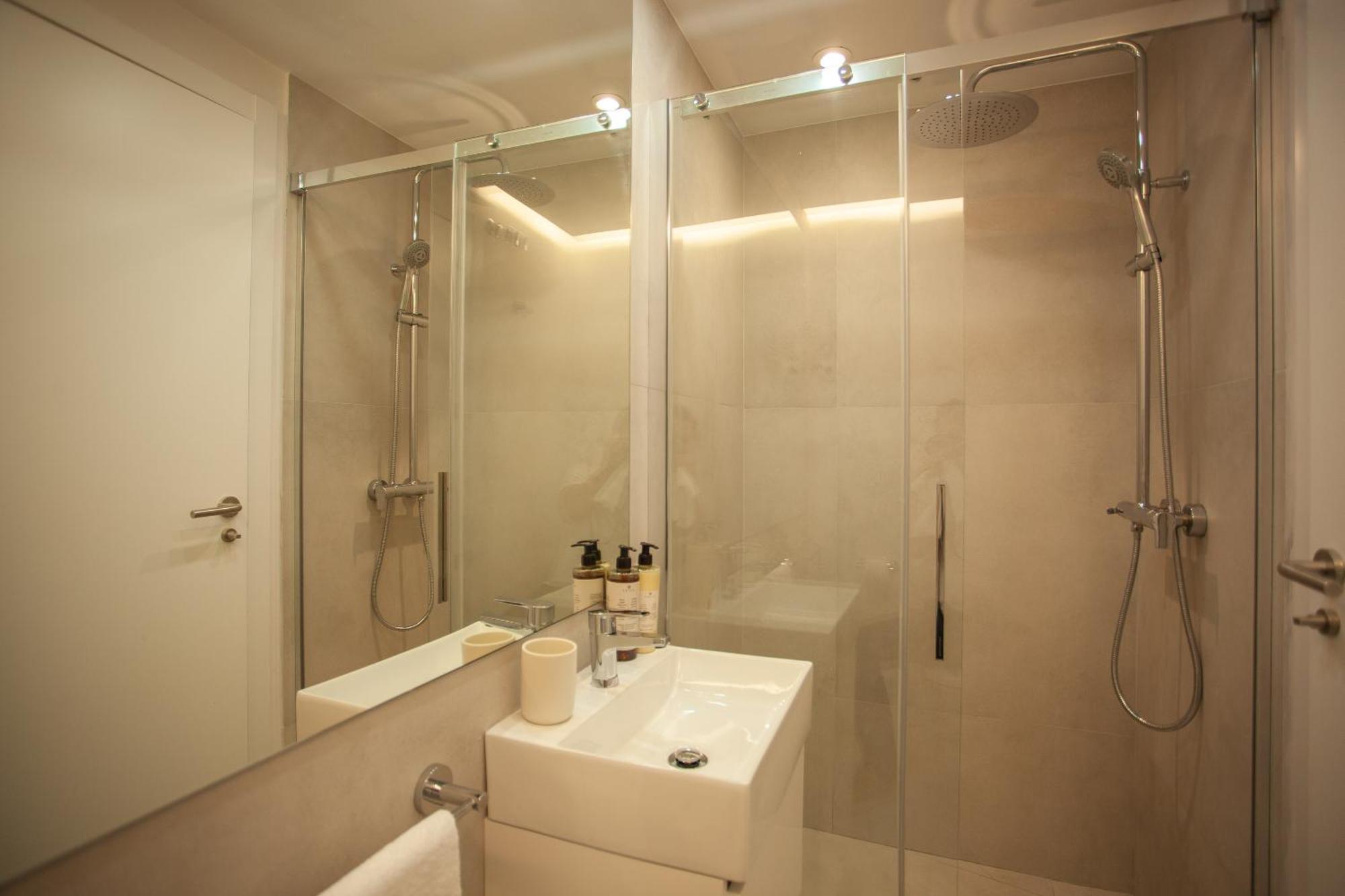 Apartment In Chamberi Madrid Rom bilde