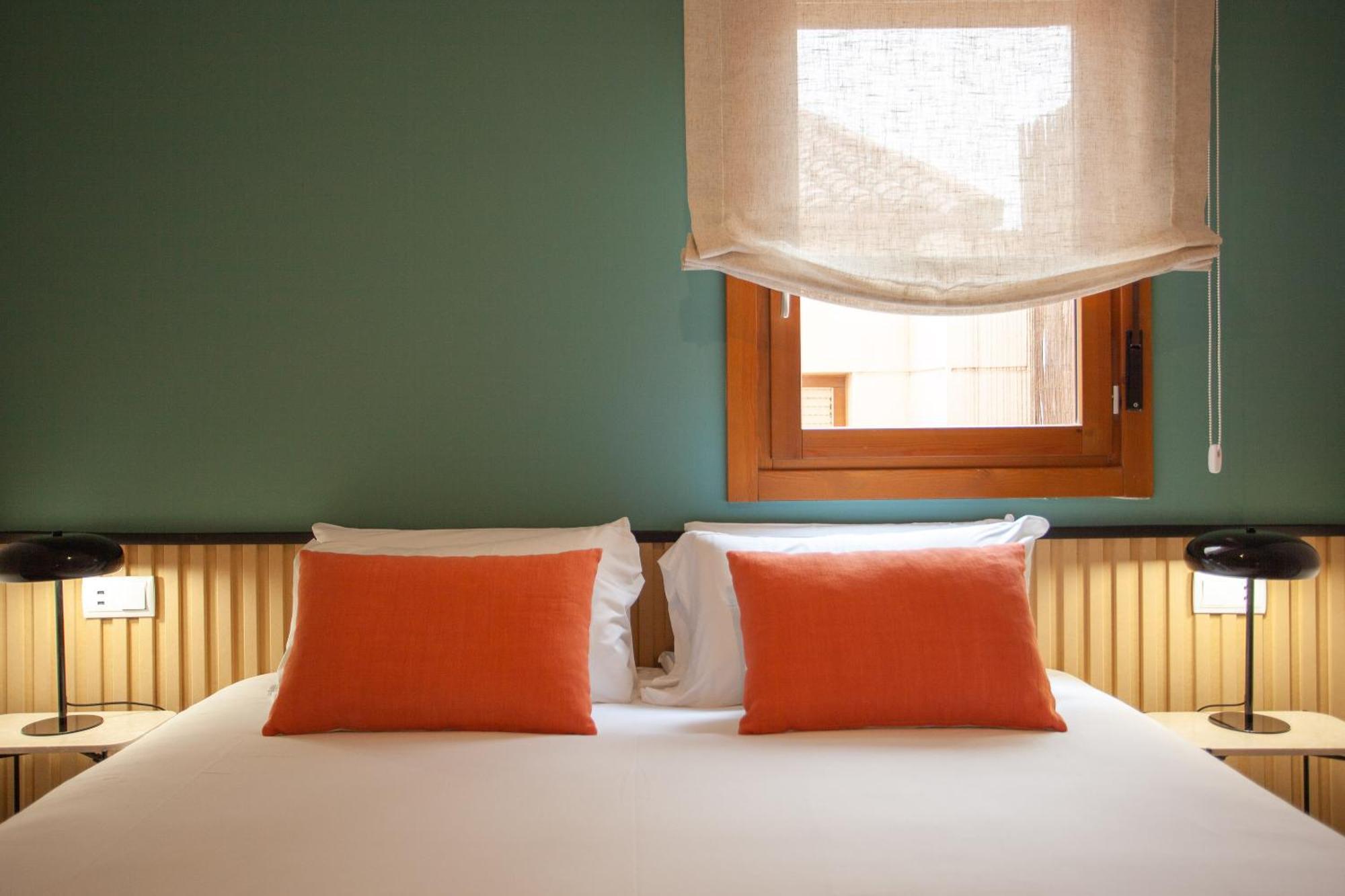 Apartment In Chamberi Madrid Rom bilde